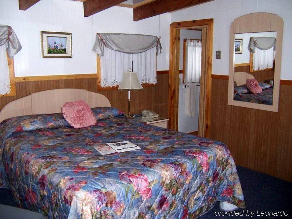 Twilite Motel Ellsworth Δωμάτιο φωτογραφία